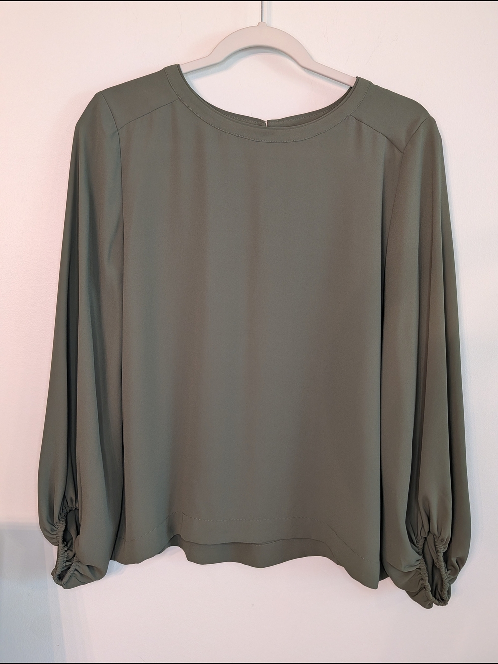 LOFT Olive Green Long Sleeve Blouse Small